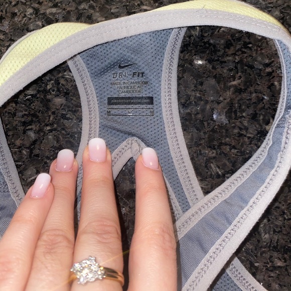 Nike Dri-Fit Tank - Picture 3 of 3